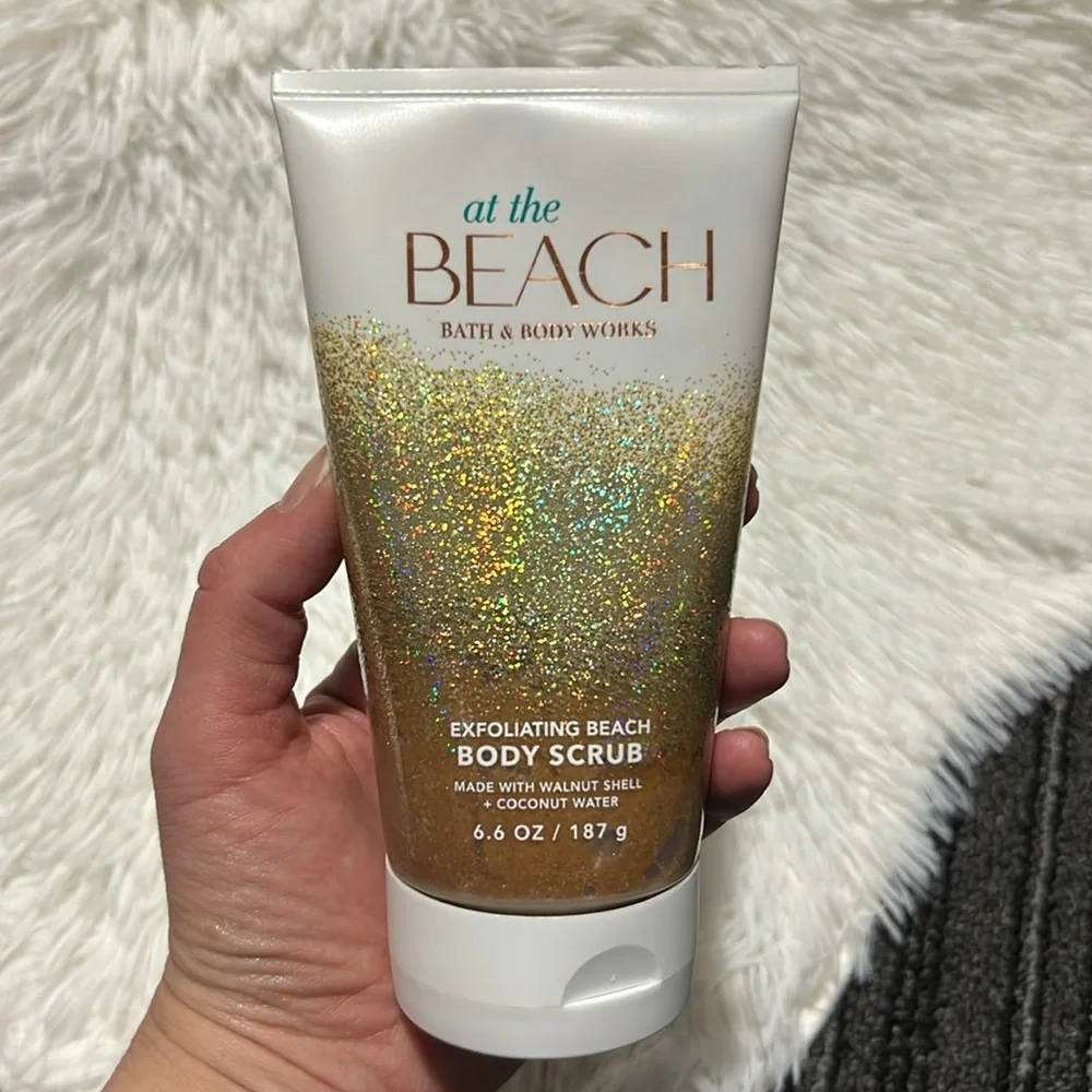 Bath & Body Works At The Beach Exfoliating Sand & Sea Salt Body Scrub 6.6 oz NEW